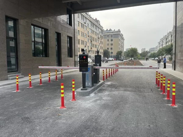 ��̨�󲺴嶫��